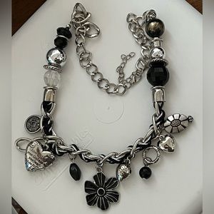 Fashion necklace